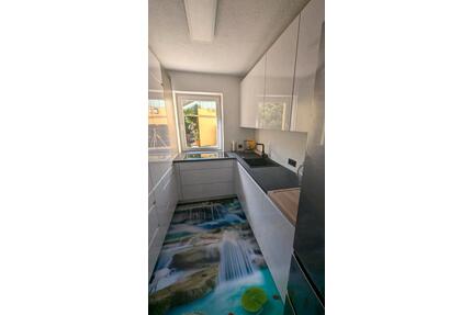 4 Zimmer EG Wohnung zu Miete - 1.650,00&nbsp;EUR Kaltmiete, ca.&nbsp; 80,00&nbsp;m&sup2; in Kaufbeuren (PLZ: 87600)