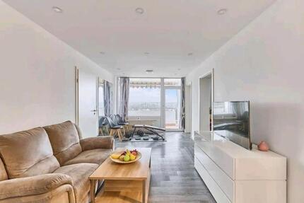 Großes Zimmer in einer er 4er WG - Nur Männer - Bietigheim-Bissingen