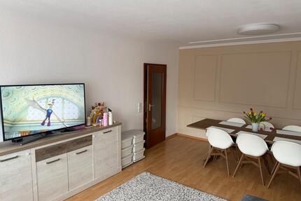 2-Zimmer Wohnung mit EBK und Balkon - Achim