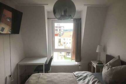 WG-Zimmer in Frankfurt am Main 550,00 € 10 m²