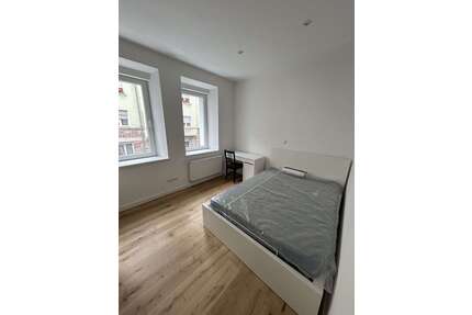 WG-Zimmer in Nürnberg 350,00 € 12 m²