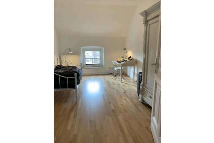 WG-Zimmer in Düsseldorf 590,00 € 12 m²