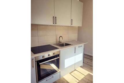 WG-Zimmer in Berlin 999,00 € 25 m²