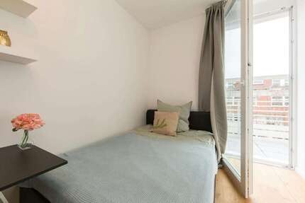 WG-Zimmer in Berlin 750,00 € 9 m²