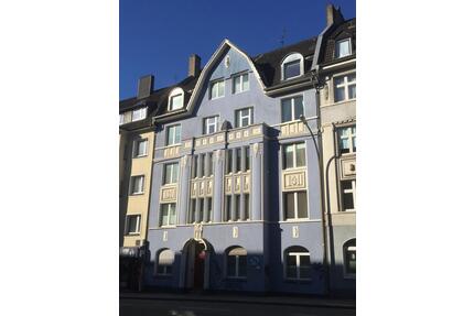 3 Zimmer Altbau Kreuzviertel - 890,00&nbsp;EUR Kaltmiete, ca.&nbsp; 85,00&nbsp;m&sup2; in Dortmund (PLZ: 44137) Innenstadt West