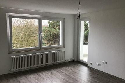 3-Zimmer Wohnung mit Balkon - 720,00&nbsp;EUR Kaltmiete, ca.&nbsp; 73,00&nbsp;m&sup2; in Bielefeld (PLZ: 33609) Heepen