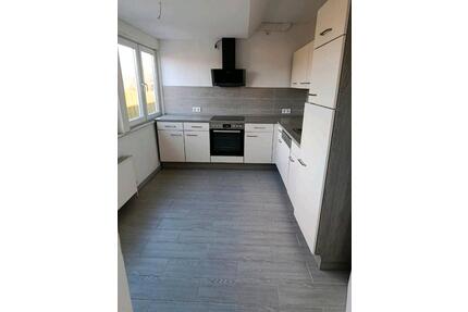 4 Zimmer Wohnung - 950,00&nbsp;EUR Kaltmiete, ca.&nbsp; 95,00&nbsp;m&sup2; in Langwedel (PLZ: 27299)