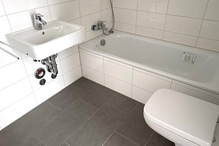 2,5-Zimmer-Wohnung mit großem Wohnzimmer, direkt bezugsfertig - Dortmund Mengede