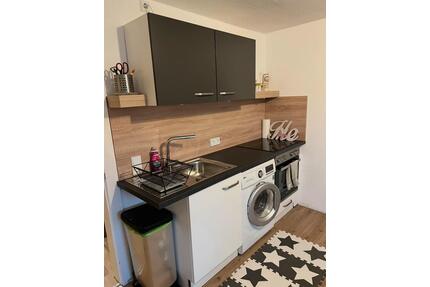 Komplette Studentenwohnung in München Obermenzing mit Balkon