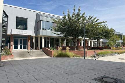 Top Studentenangebot..Super 3-Zimmer-WG-Wohnung mit Einbauküche, all incl., sofort einzugsfertig - Zwickau Eckersbach