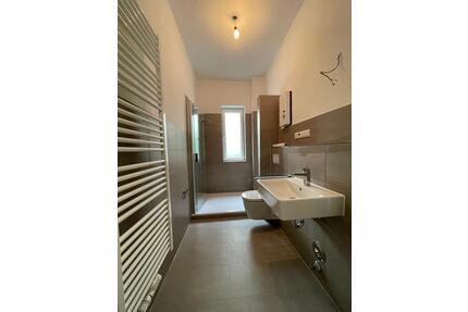 *hochwertig modernisierte Altbauwohnung im EG*Tageslichtbad* - Essen Stadtbezirk III