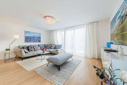 Wohnung zum Mieten in Frankfurt 2.990,00 € 92 m²