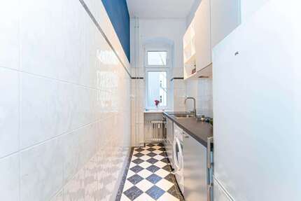 WG-Zimmer in Berlin 690,00 € 10 m²