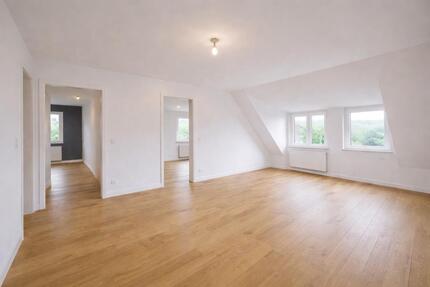 Helle 5 Zimmer Wohnung 127 m2 nähe Fulda frei Februar 2026 - Ebersburg