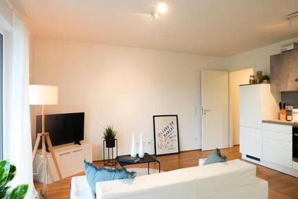 Eine möblierte, moderne 2-Zimmer mit Terrasse und Stellplatz - Bonn Friesdorf