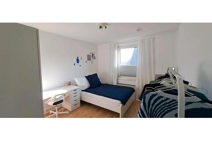 Zimmer in lieber 3er-WG - 485,00&nbsp;EUR Kaltmiete, ca.&nbsp; 14,00&nbsp;m&sup2; in Braunschweig (PLZ: 38104) Wabe-Schunter-Beberbach