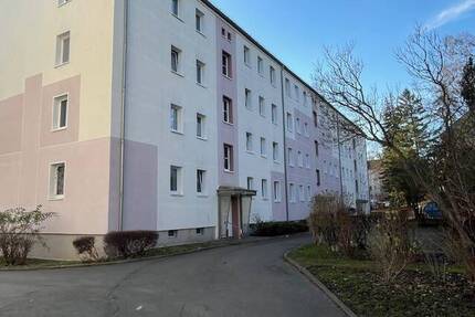 FamilienWG-freundliche Wohnung mit 4 Zimmern in Zwickau-Moritzhöhe