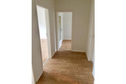 2 Zimmer Stadtwohnung - 490,00&nbsp;EUR Kaltmiete, ca.&nbsp; 58,18&nbsp;m&sup2; in Wuppertal (PLZ: 42103) Elberfeld