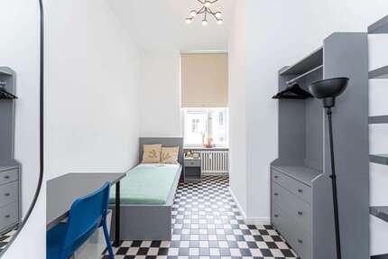 WG-Zimmer in Berlin 680,00 € 9 m²