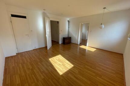 Helle 2,5-Zimmer Wohnung in Stuttgart zu vermieten