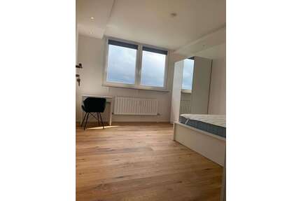 WG-Zimmer in München 710,00 € 17 m²