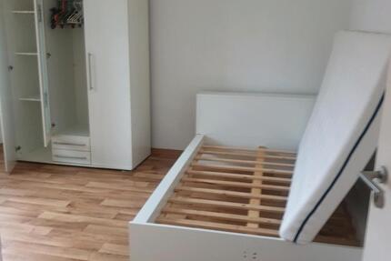 1 Zimmer in WG Wohngemeinschaft 17 Qm ohne Anmeldung - Delmenhorst Deichhorst