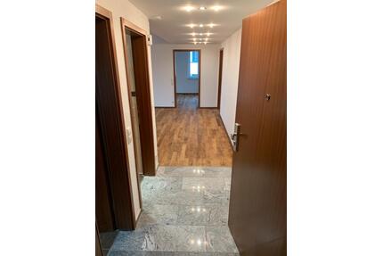 Erstbezug nach Sanierung - Hochwertige 3 Zimmer Wohnung in Stgtt - Stuttgart Stuttgart-Ost