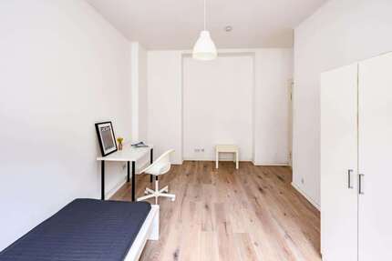 WG-Zimmer in Berlin 680,00 € 16 m²