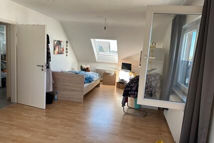 Schöne helle 1 Zimmer Wohnung - 450,00&nbsp;EUR Kaltmiete, ca.&nbsp; 50,00&nbsp;m&sup2; in Bad Salzuflen (PLZ: 32105)