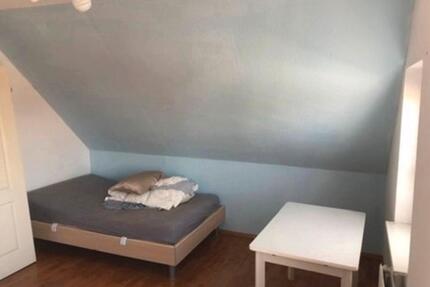 Ruhiges WG Zimmer - Wohngemeinschaft. 3er WG - Delmenhorst Düsternort