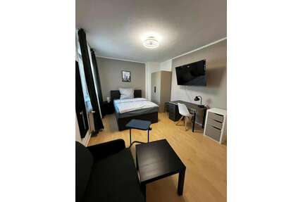WG-Zimmer in Frankfurt am Main 694,00 € 17 m²