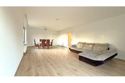 helle 2,5 Zimmer-Terassenwohnung in Vellmar