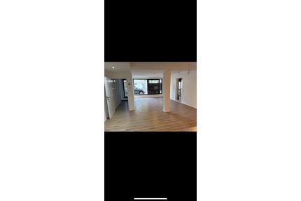 Erdgeschoss Wohnung zur Miete ab 01.10.25 3,5 Zimmer 132 qm - Wendlingen am Neckar