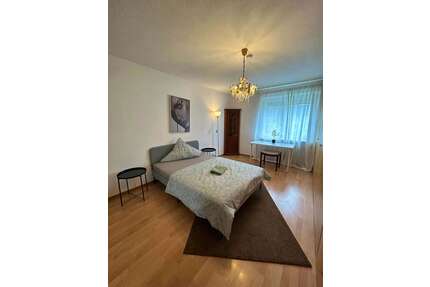 WG-Zimmer in München 799,00 € 17 m²