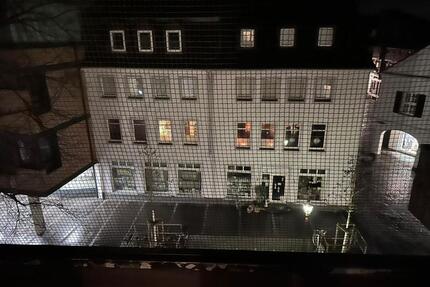 2 Zimmer Dachgeschoss Wohnung - 800,00&nbsp;EUR Kaltmiete, ca.&nbsp; 50,00&nbsp;m&sup2; in Kempen (PLZ: 47906)