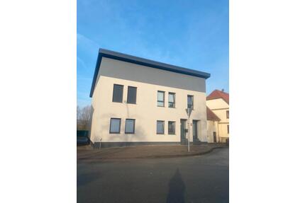 Eine 3 Zimmer Wohnung zu vermieten 900€ kalt - Kalletal