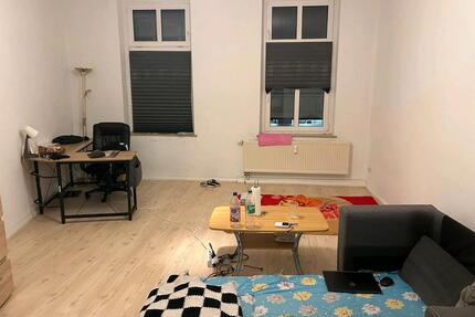 26 m² Zimmer in Halle ab JuniJuli frei - Halle (Saale)