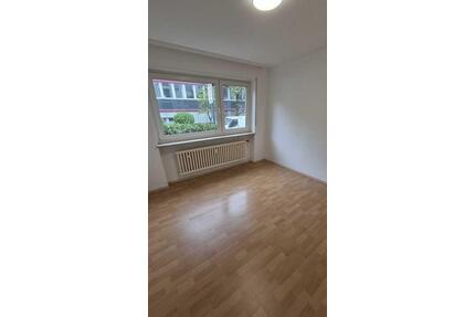 Helle 2-Zimmer-Wohnung im Erdgeschoss in Frankfurt Kirschbaumweg - Frankfurt am Main Rödelheim