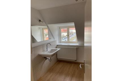 WG Zimmer in sanierter 4 ZKB Wohnung Nähe Städt. KlinikUni - Kassel Fasanenhof