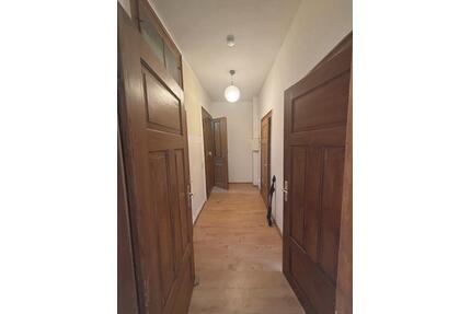 Schöne 2 12 Zimmer Altbauwohnung. - Meißen