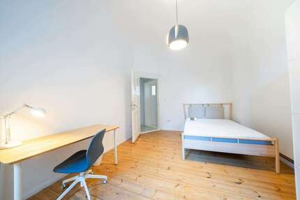 WG-Zimmer in Berlin 590,00 € 17 m²
