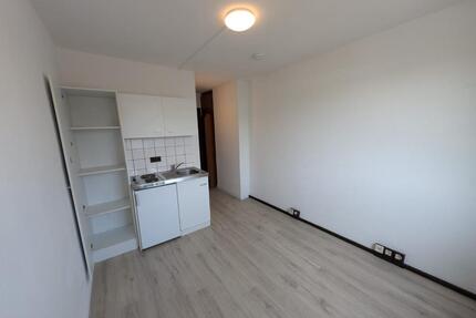 1-Zimmer Wohnung - 650,00&nbsp;EUR Kaltmiete, ca.&nbsp; 15,00&nbsp;m&sup2; in Wedel (PLZ: 22880)