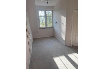 Helle 2 12 ZKB in Versmold - 950,00&nbsp;EUR Kaltmiete, ca.&nbsp; 75,00&nbsp;m&sup2; in Versmold (PLZ: 33775)