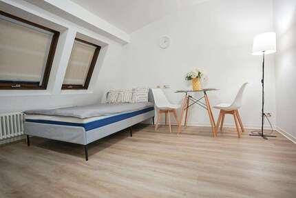 Wohnen auf Zeit in Sindelfingen 990,00 €