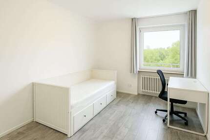 WG-Zimmer in Augsburg 545,00 € 19 m²