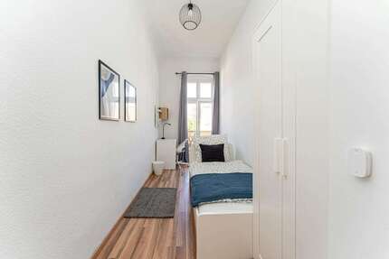 WG-Zimmer in Berlin 640,00 € 13 m²