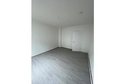 Gemütliche zwei Zimmer Wohnung (Erdgeschoss) - Remscheid