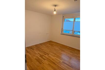 Helle 2 Zimmer Wohnung Leonberg Nähe Altstadt