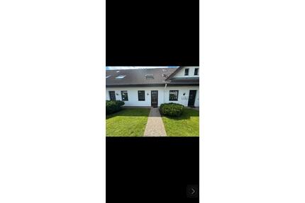 2 Zi. Wohnung mit Ankleidezimmer (möbliert) Terasse in Stinteck - Oldenburg Etzhorn