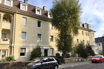 Frisch renoviert: 2-Zi.-Whg. mit Tageslichtbad und Loggia - Wuppertal Gemarkung Barmen